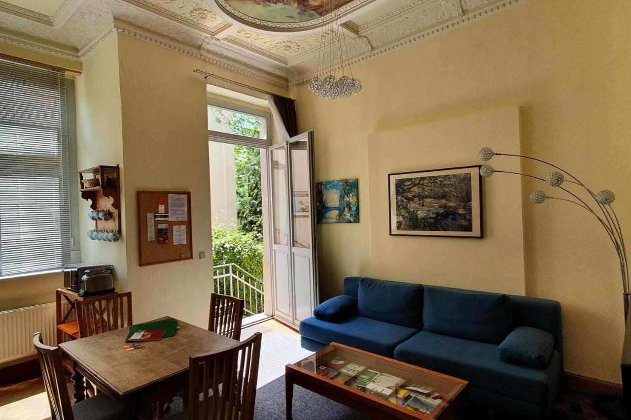 Ferienwohnungen Villa Haniel Carl Дрезден Екстериор снимка
