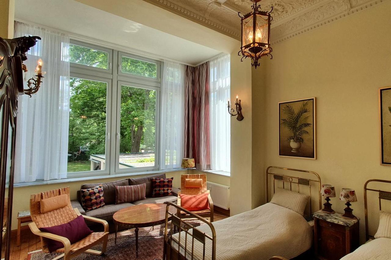 Ferienwohnungen Villa Haniel Carl Дрезден Екстериор снимка