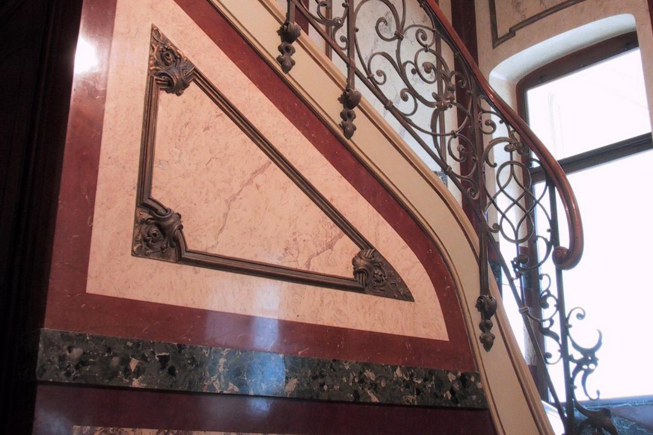 Ferienwohnungen Villa Haniel Carl Дрезден Екстериор снимка