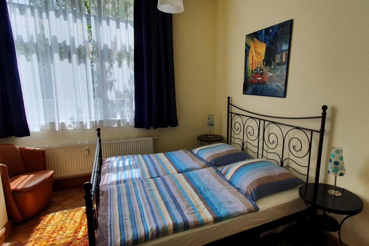 Ferienwohnungen Villa Haniel Carl Дрезден Екстериор снимка