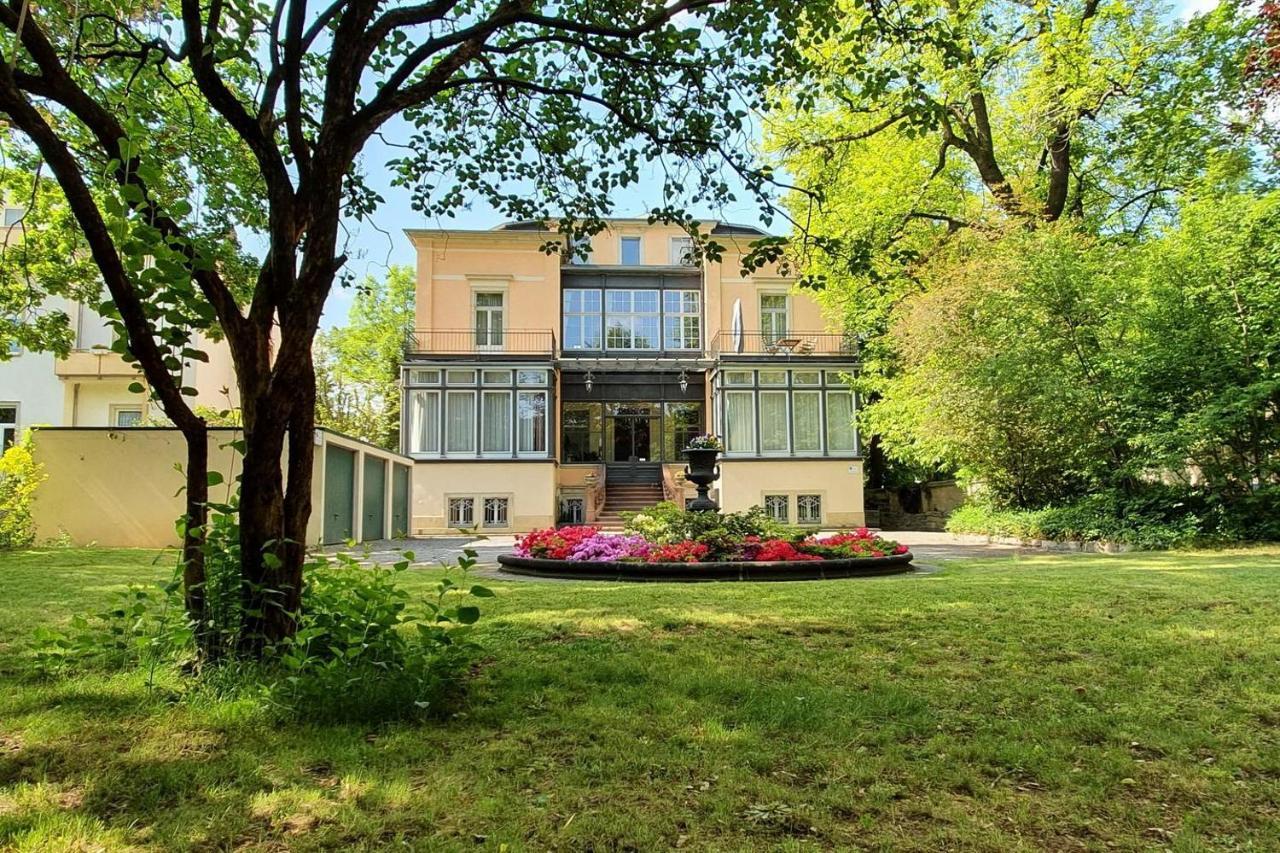 Ferienwohnungen Villa Haniel Carl Дрезден Екстериор снимка